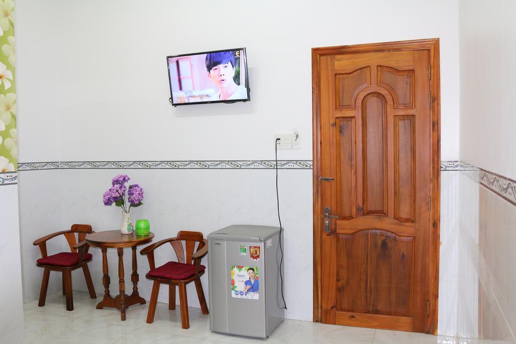 Ngoc May Guesthouse Тяудок Екстер'єр фото