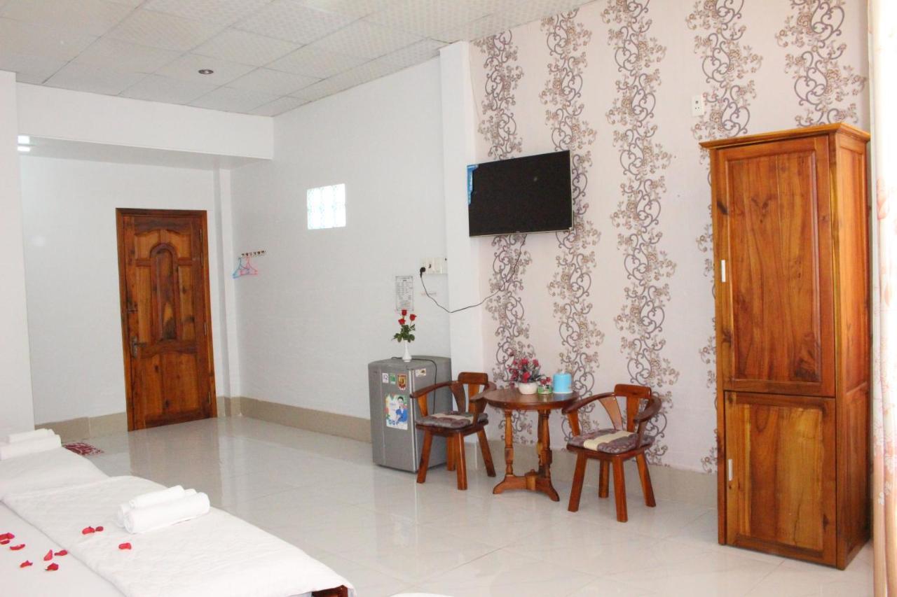 Ngoc May Guesthouse Тяудок Екстер'єр фото